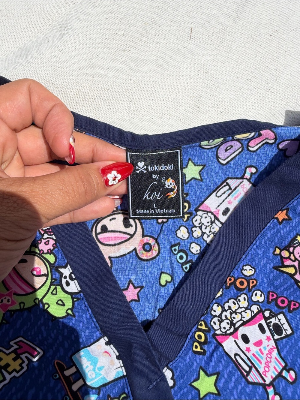 Women's Tokidoki scrub top Printed and Royal Blue Pants set - Picture 7 of 11